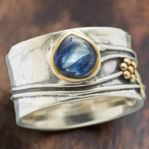 Manuela - Bohemian Meditation Ring of Gemstone