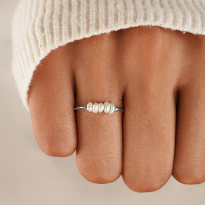 Classic Silver Ring with Freshwater Pearls
