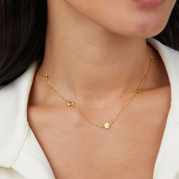 Blumen Power Gold Chain Necklace