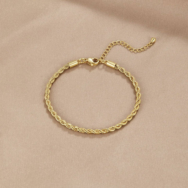 Chic Twisted Gold Bracelet