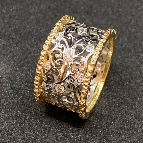 Teressa - Vintage Ivy Ring with Zircon