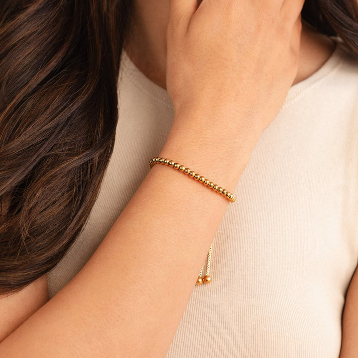 Nila Pearl Bracelet in Gold